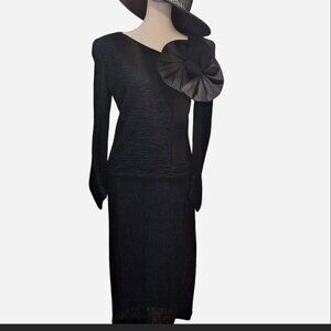 Leslie Lucks vintage black maxi dress, size 6